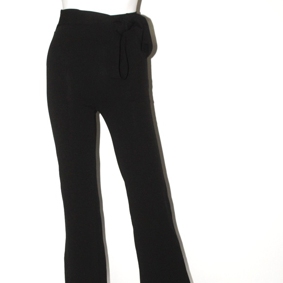 Flare Plants w/Tie - Picture 1 of 2